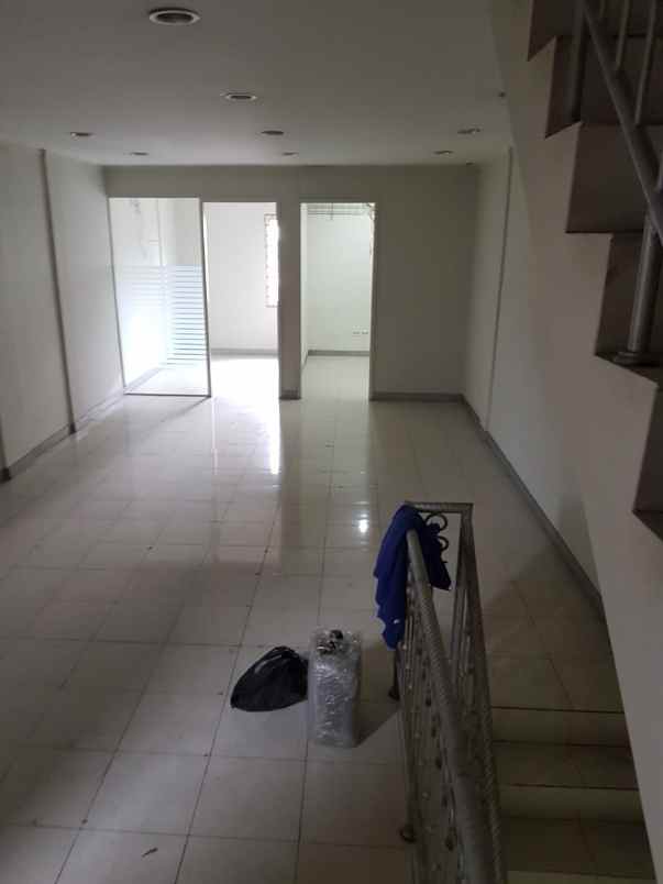 dijual ruko gudang kantor jalan mampang prapatan