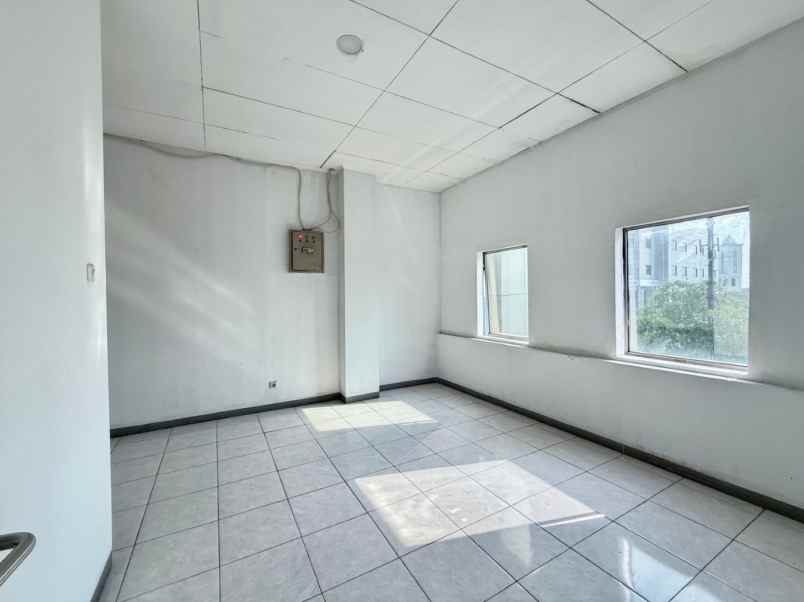 dijual ruko gudang kantor jalan mampang prapatan