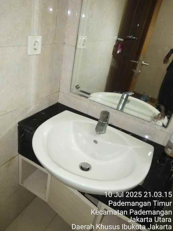 dijual ruko gudang kantor jalan trembesi kemayoran