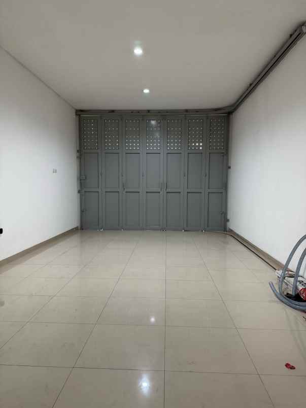 dijual ruko gudang kantor jl balong gede dewi