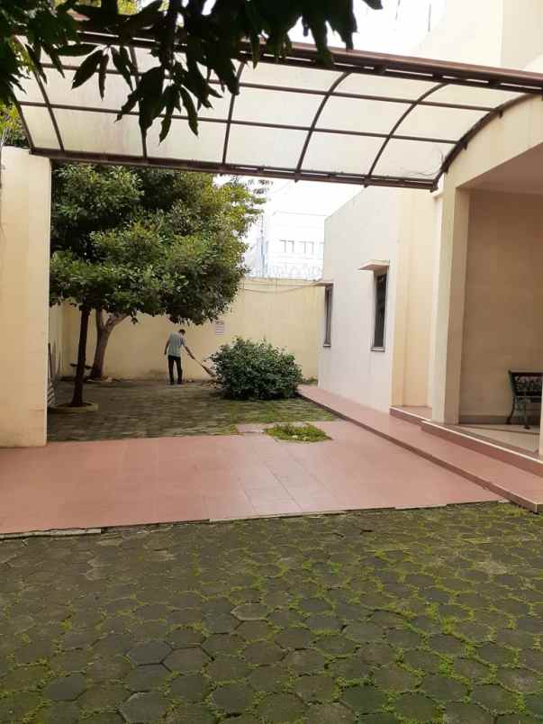 dijual ruko gudang kantor jl rm harsono