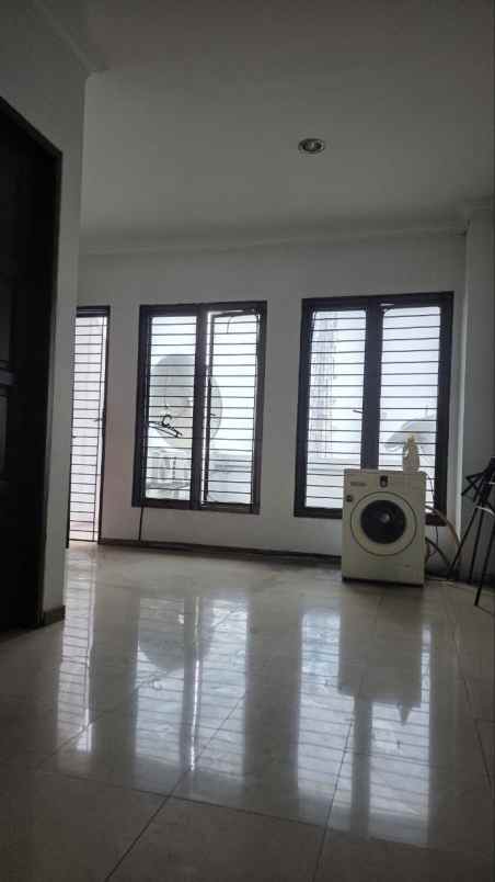 dijual ruko gudang kantor pondok jagung