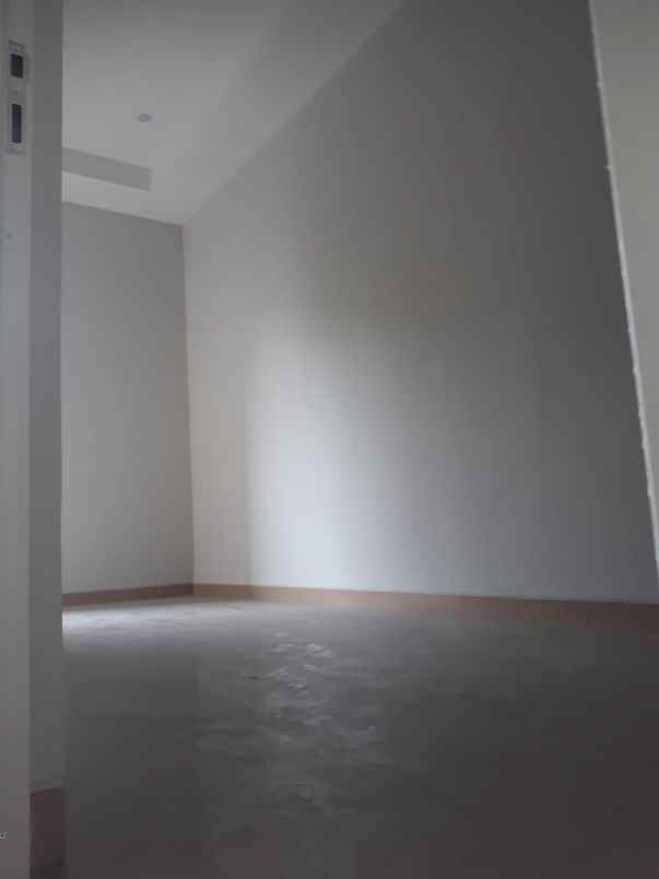 dijual ruko gudang kantor raya gunung anyar