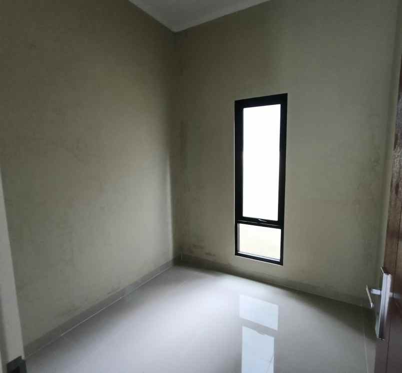 dijual rumah 1 lantai dekat cibubur sudah shm