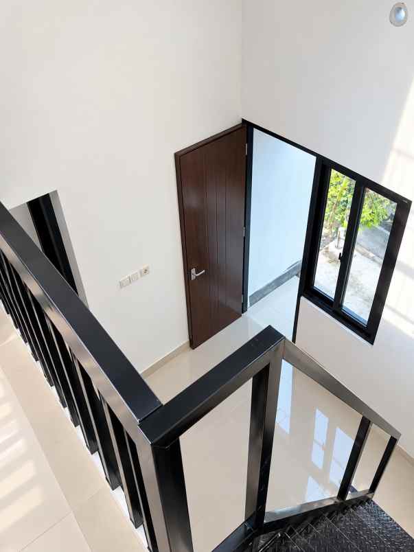 dijual rumah 200 juta di cinangka depok