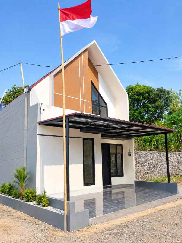 dijual rumah 200 juta di cinangka depok