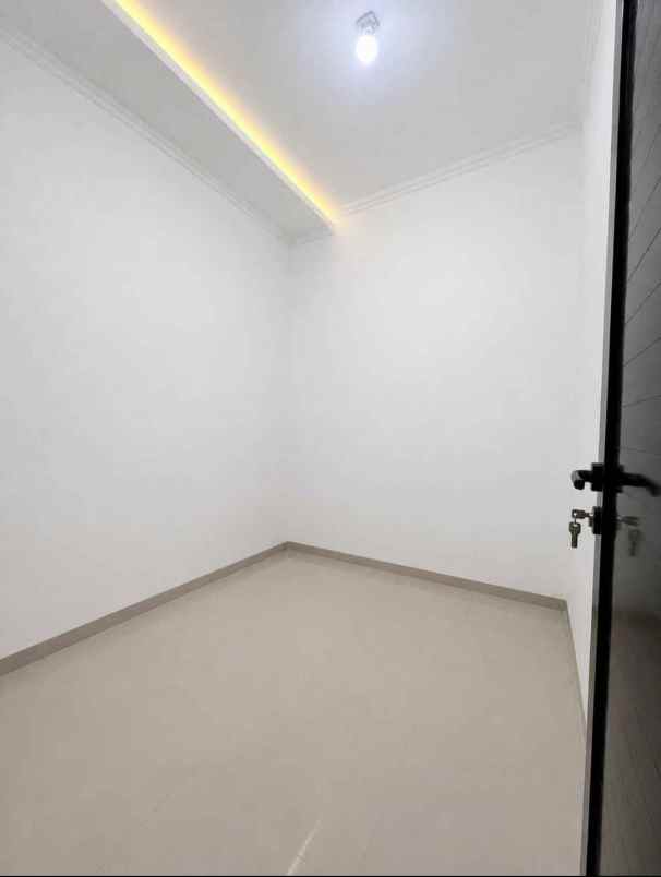 dijual rumah 200 juta di cinangka depok