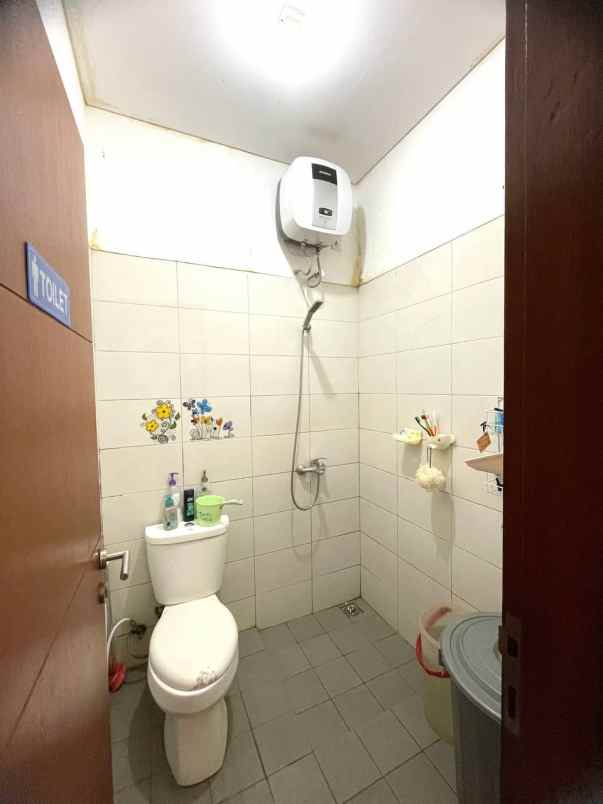 dijual rumah antapani