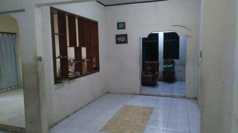 dijual rumah antapani randusari babakan