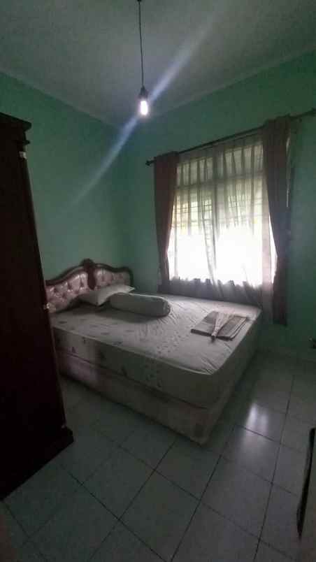 dijual rumah arcamanik endah