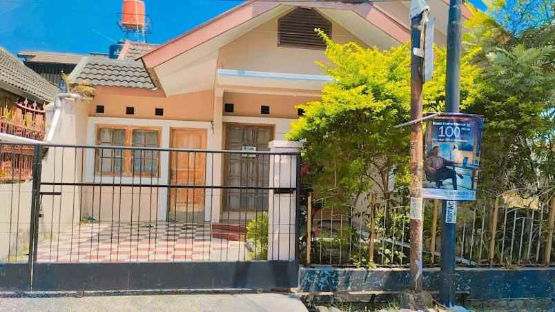 dijual rumah arcamanik kota bandung