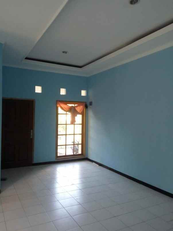 dijual rumah arcamanik kota bandung