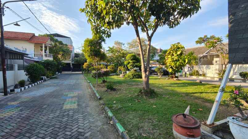 dijual rumah babatan pilang wiyung