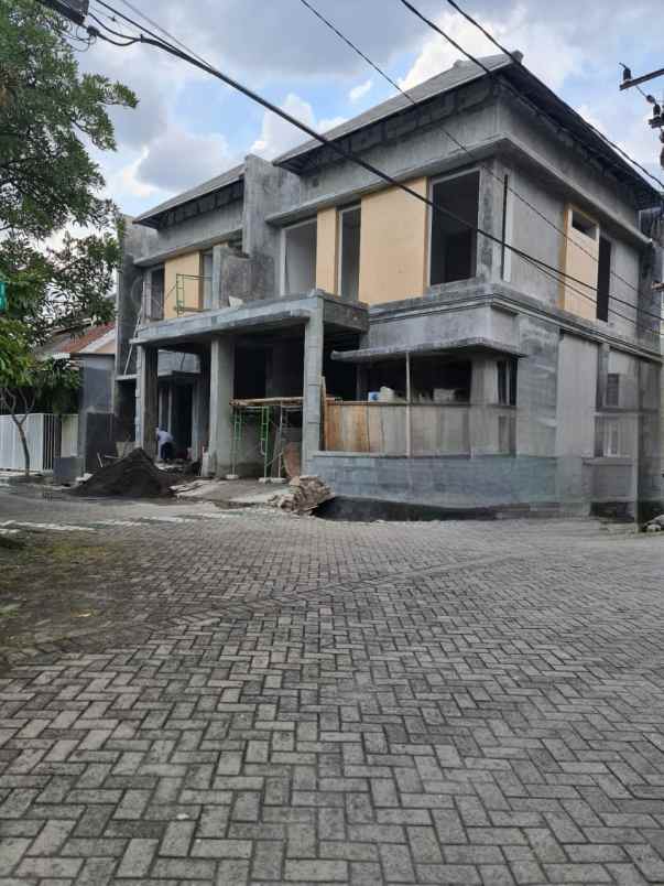 dijual rumah babatan pratama