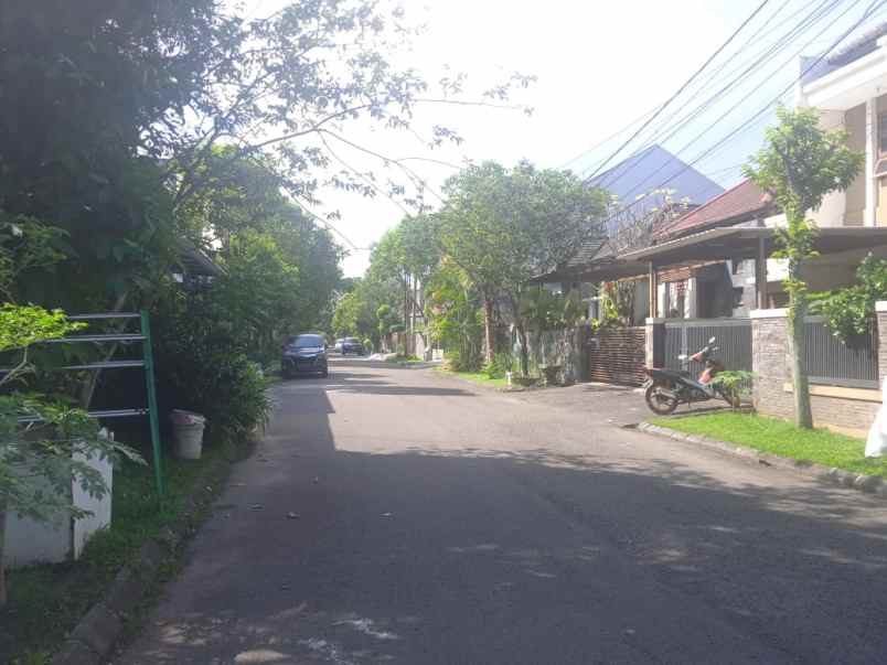 dijual rumah batununggal indah