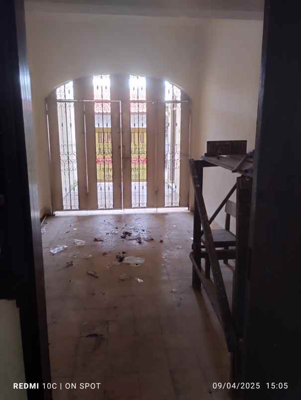 dijual rumah bebas banjir srengseng jakarta barat