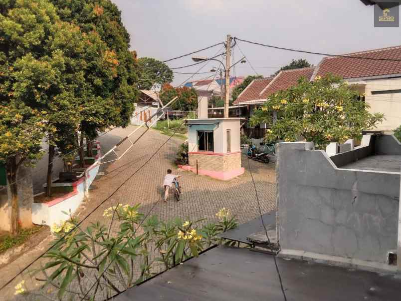 dijual rumah beji depok