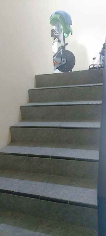 dijual rumah bintara