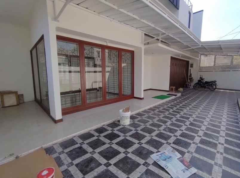 dijual rumah buahbatu buah batu