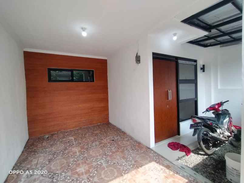 dijual rumah bumi sawangan indah 2