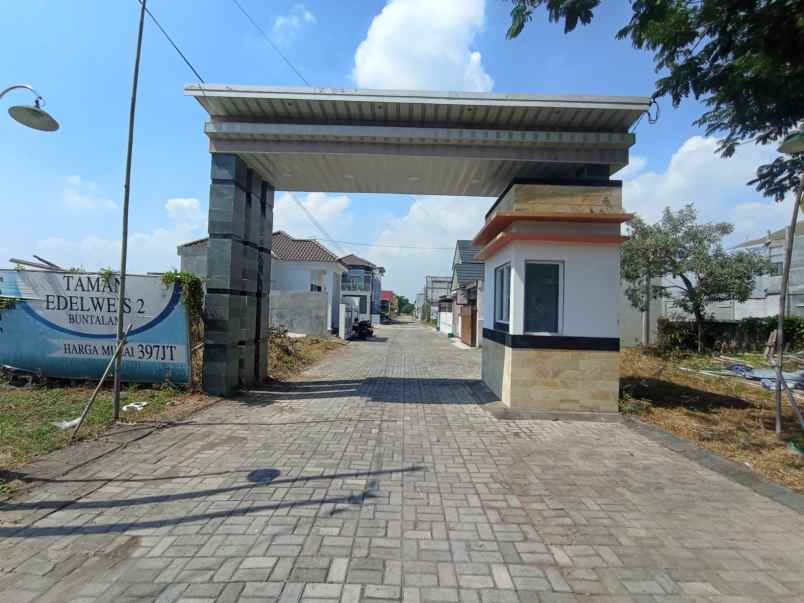 dijual rumah buntalan klaten tengah klaten