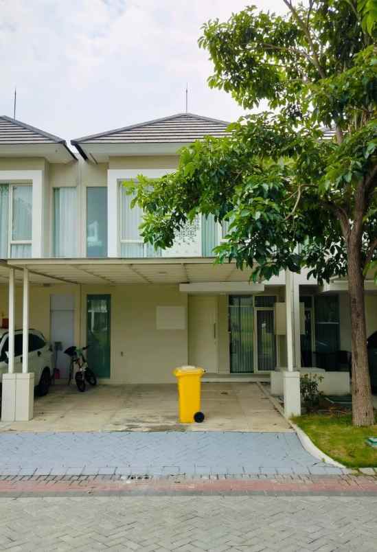 dijual rumah canberra grand pakuwon