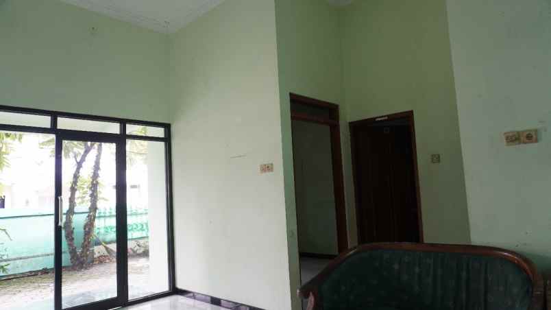 dijual rumah caturtunggal depok sleman