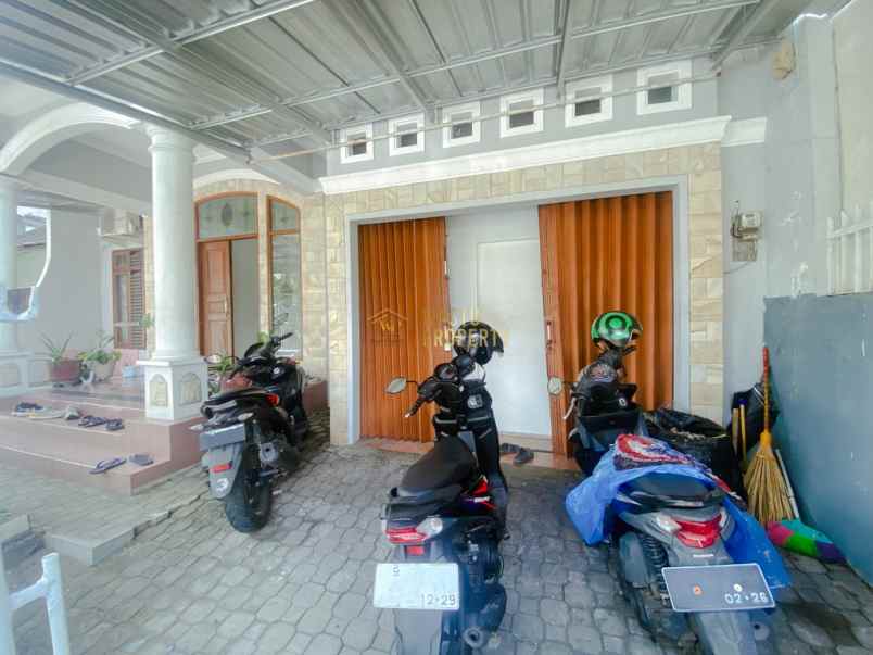 dijual rumah caturtunggal depok sleman