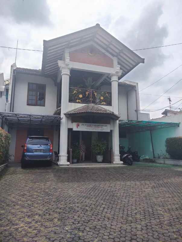 dijual rumah cibeunying kaler
