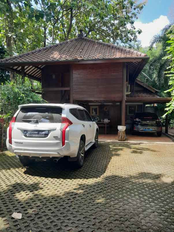 dijual rumah cibubur