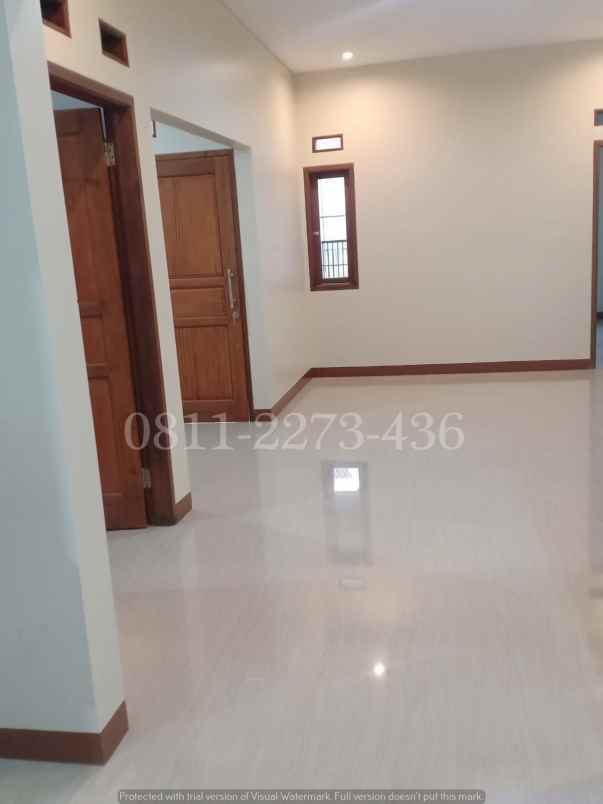 dijual rumah cihanjuang