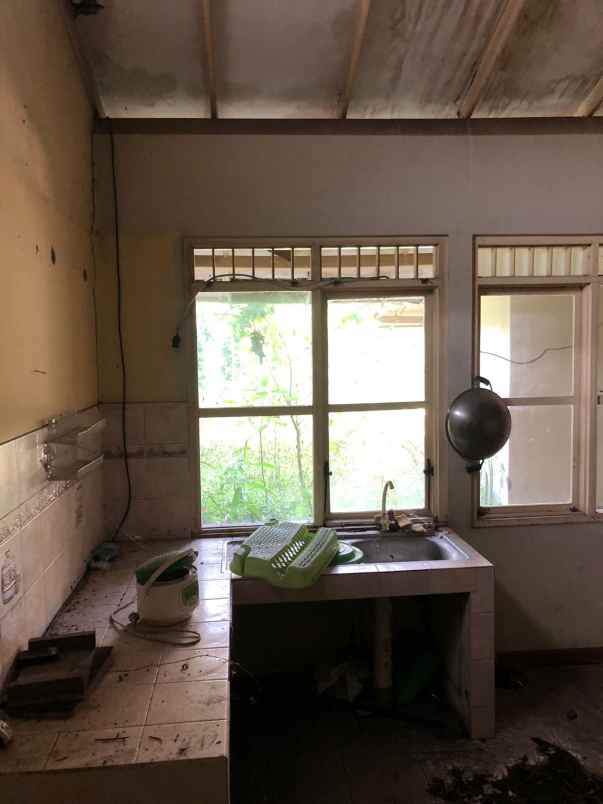 dijual rumah cihanjuang