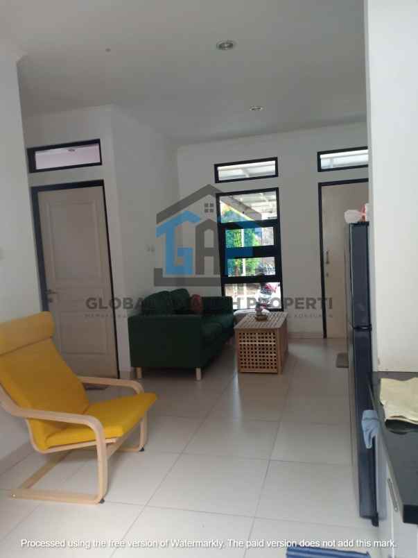 dijual rumah cihanjuang