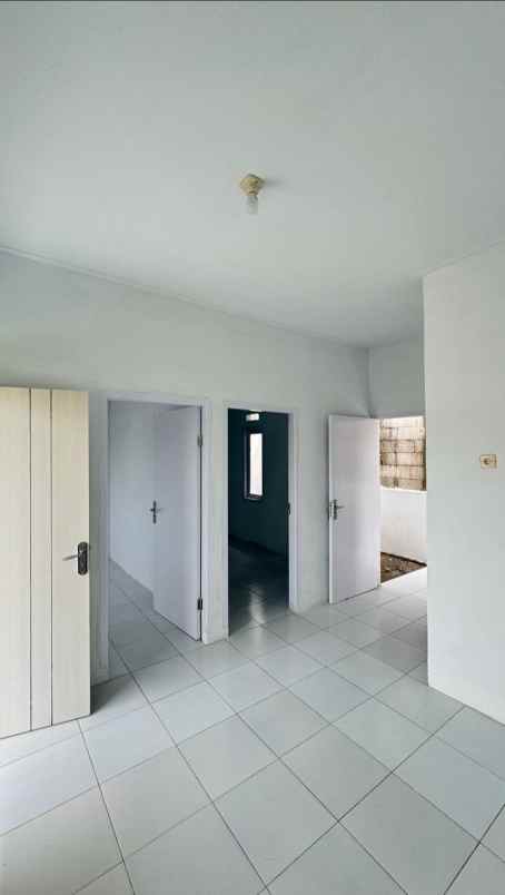 dijual rumah cikahuripan