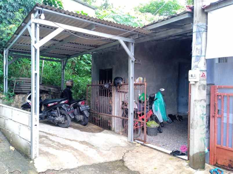 dijual rumah cimanggis