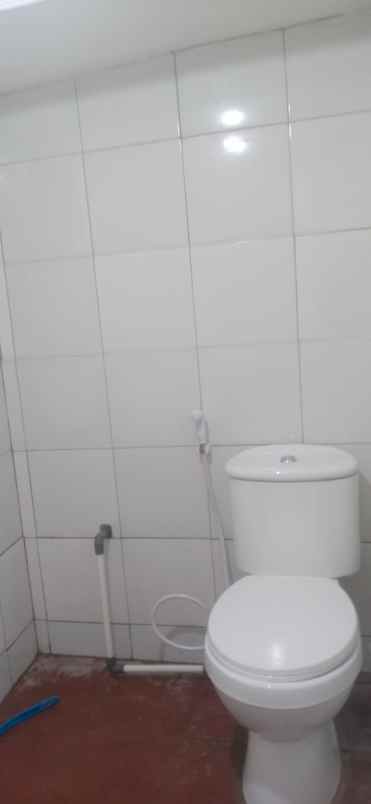 dijual rumah cingcin permata indah