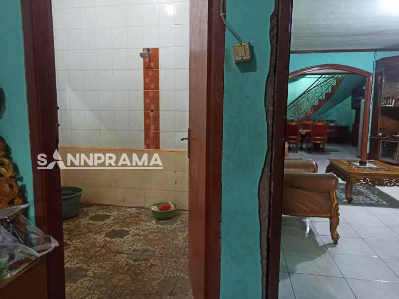 dijual rumah cipedak jagakarsa