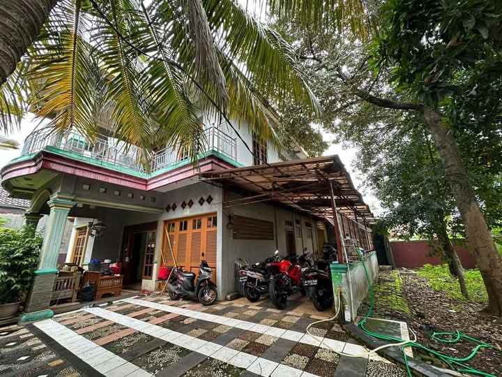 dijual rumah cipedak v