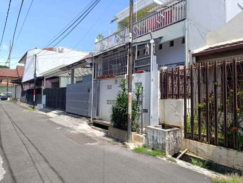 dijual rumah cipinang