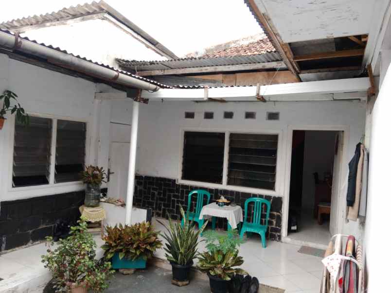 dijual rumah cipinang cempedak