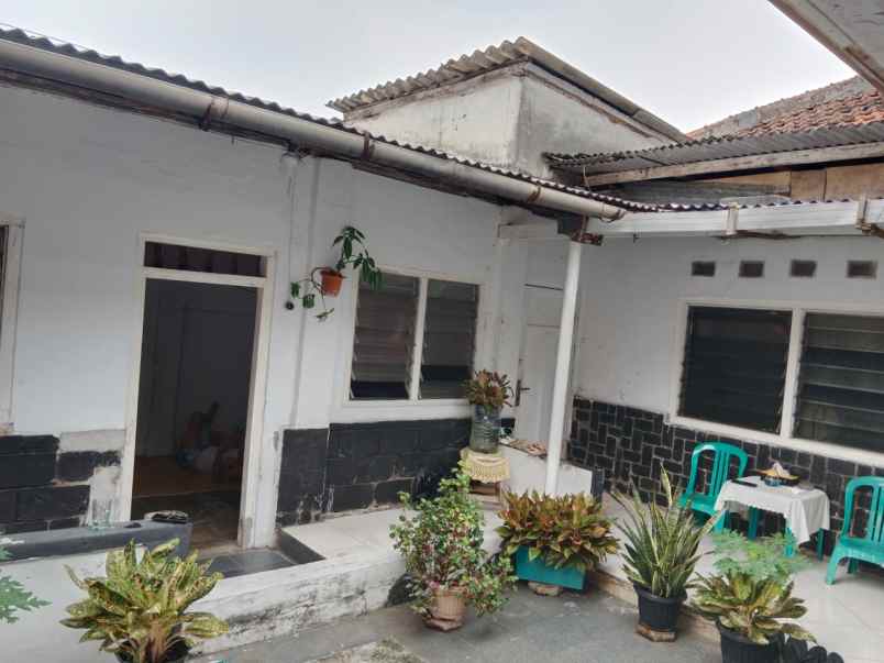 dijual rumah cipinang cempedak