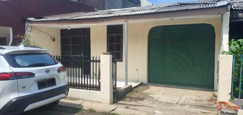 dijual rumah ciputat tangerang selatan