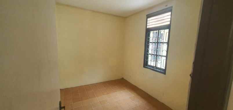 dijual rumah ciputat tangerang selatan