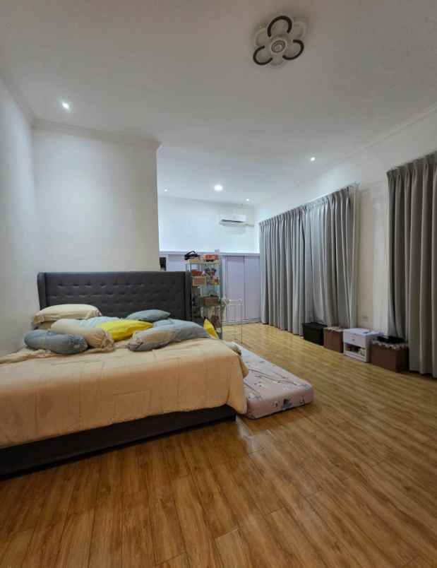 dijual rumah citra 1