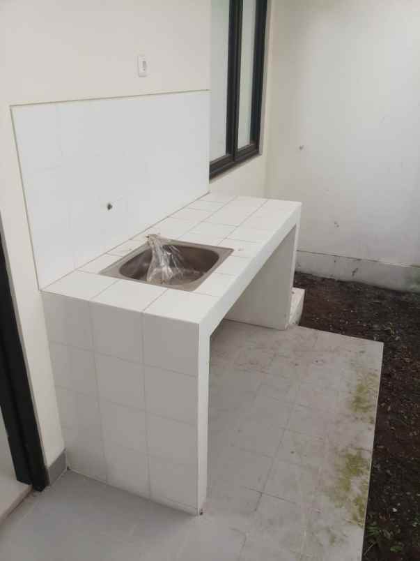 dijual rumah citra garden city malang