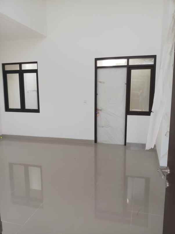 dijual rumah citra garden city malang