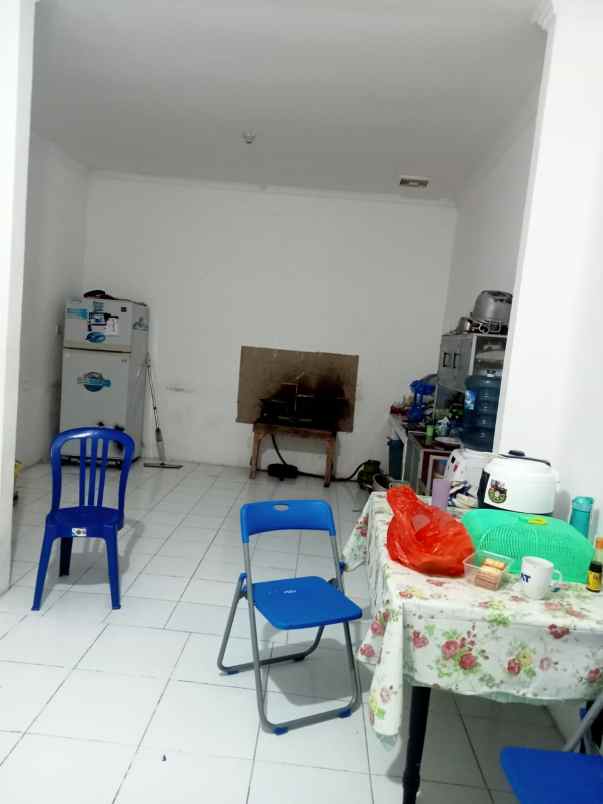 dijual rumah citra indah city