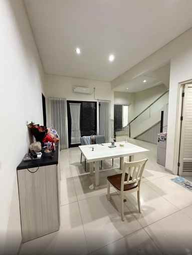 dijual rumah citraland international
