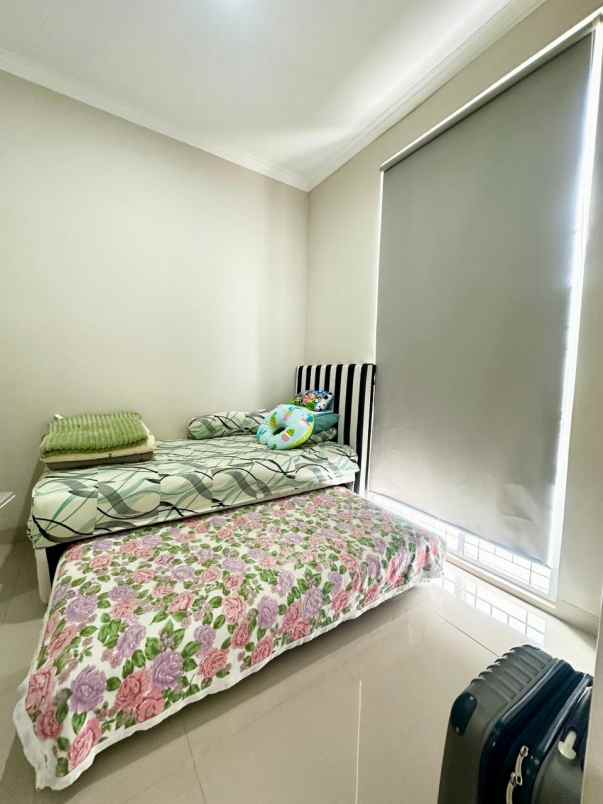 dijual rumah cluster golden prima