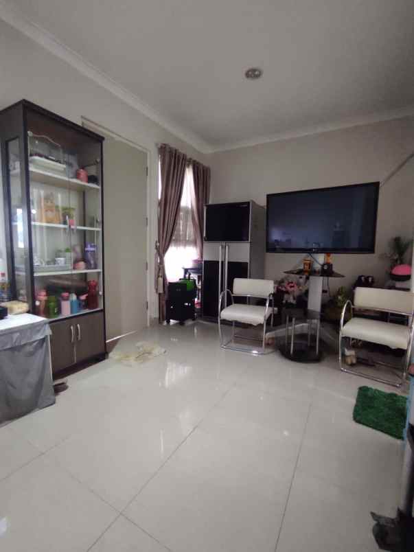 dijual rumah cluster la monte aviolo